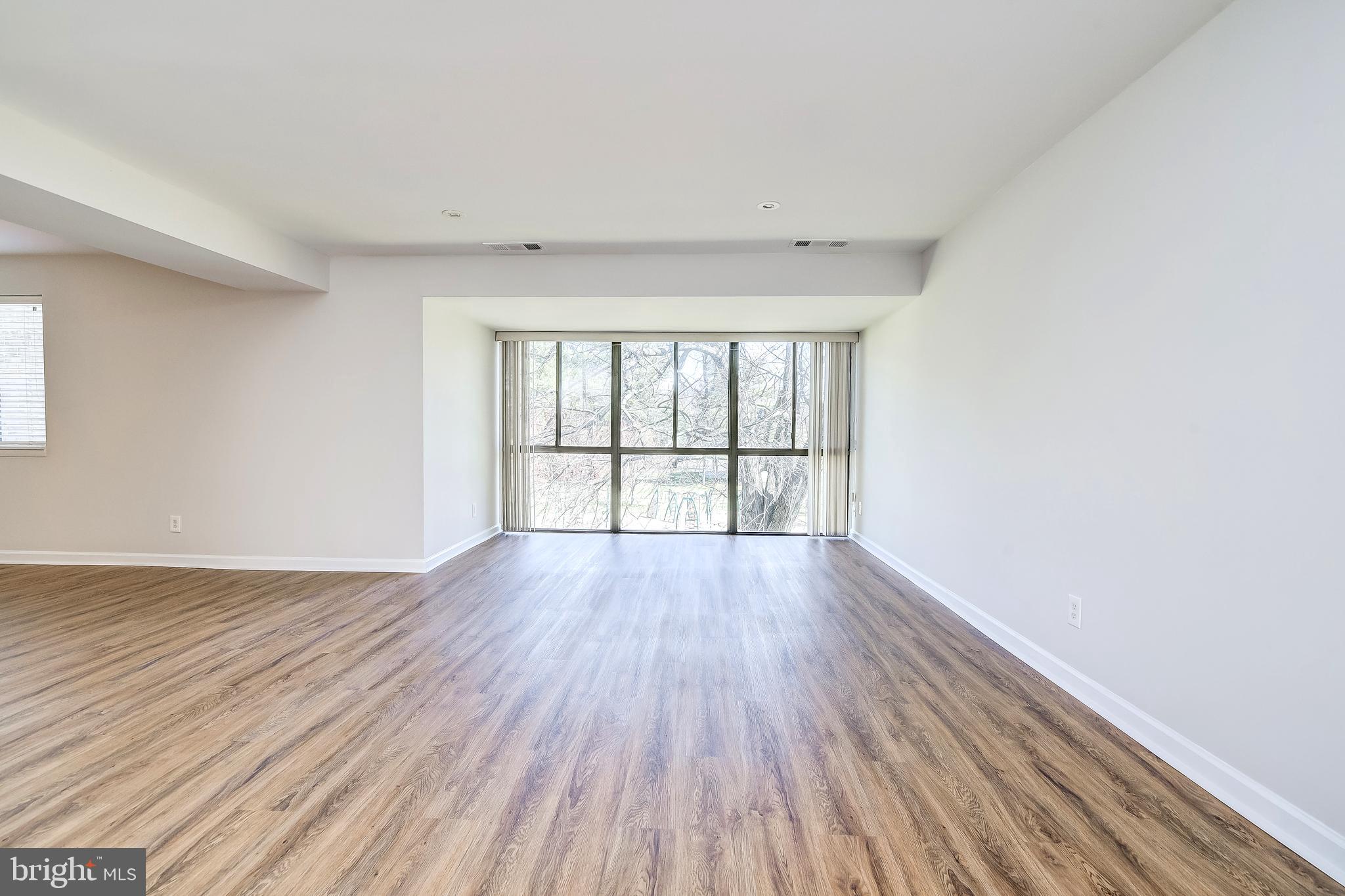 18907 Mills Choice Road, Unit 3 Montgomery Village, MD 20886 - Photo 2 of 24