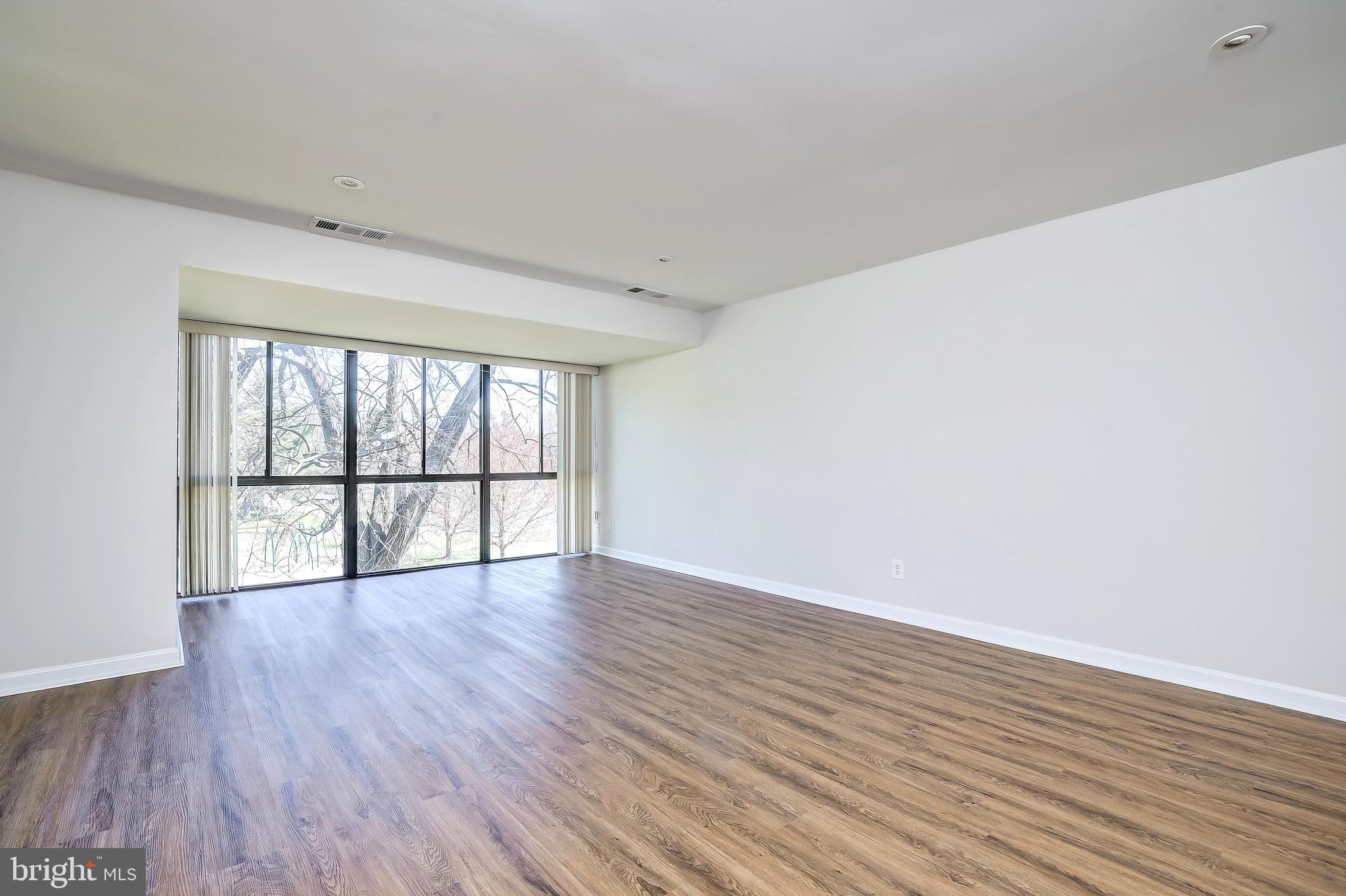 18907 Mills Choice Road, Unit 3 Montgomery Village, MD 20886 - Photo 3 of 24