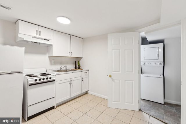 $1,200,000 | 1620 6th Street Northwest, Washington, DC 20001