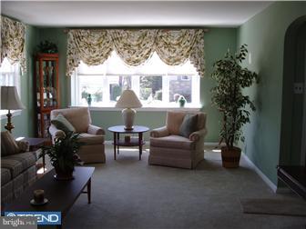 35 Fairhill Road Morton, PA 19070 - Photo 2 of 10 Gallery Image 2
