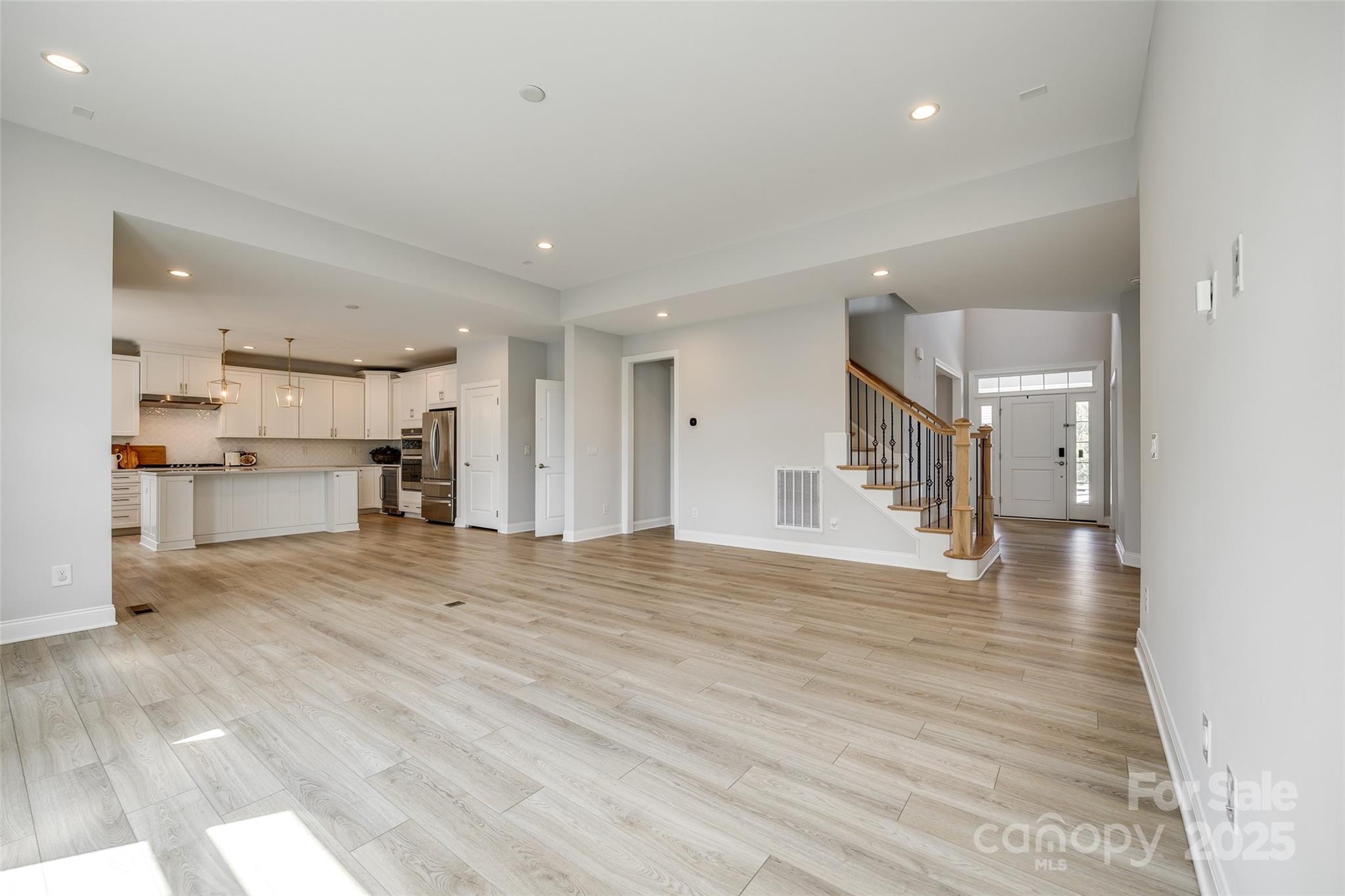 509 Abelia Lane Tega Cay, SC 29708 - Photo 6 of 44 Gallery Image 6