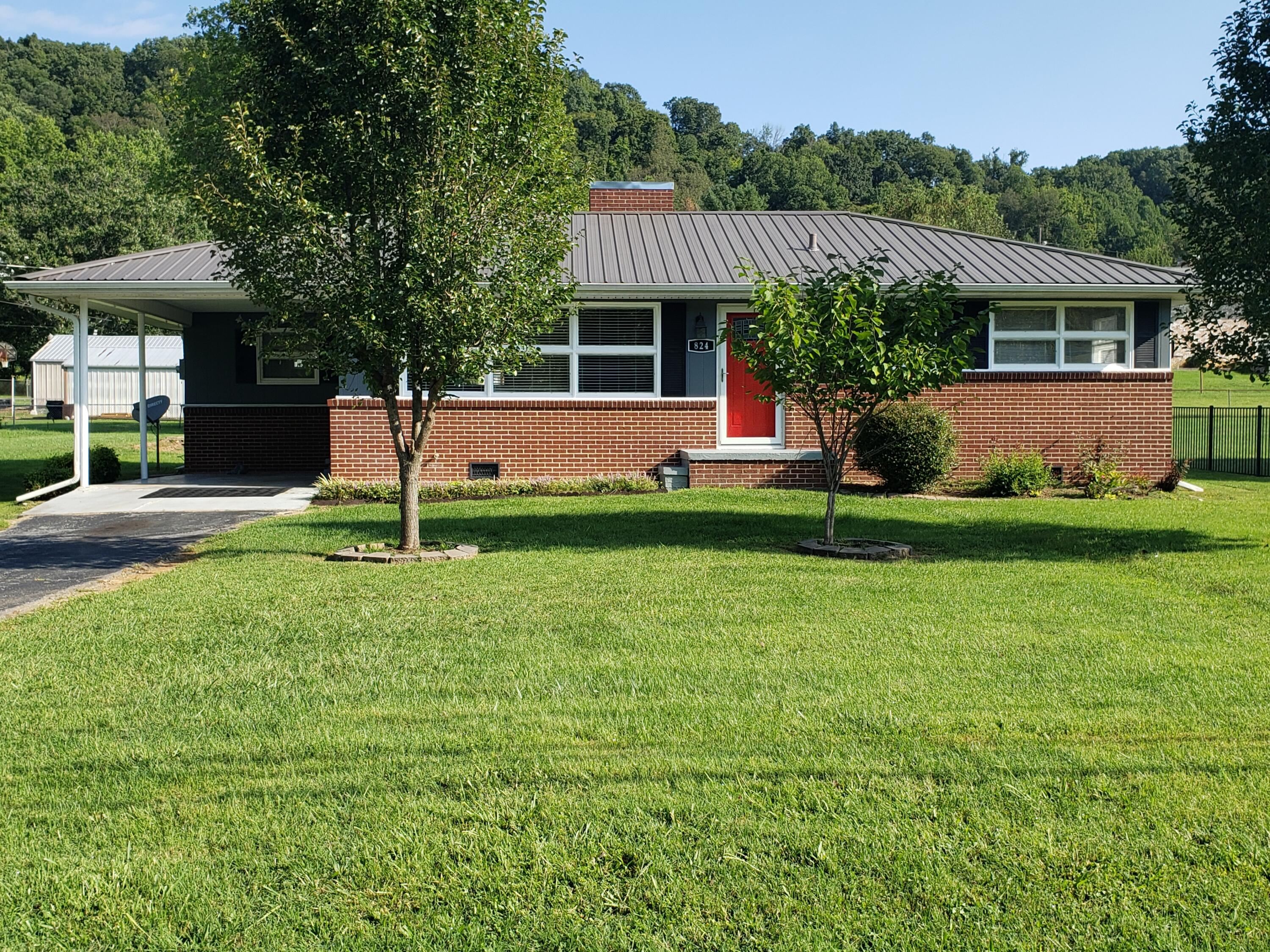 824 West Carters Valley Road Kingsport, TN 37660 - Photo 1 of 19 20210907_094806