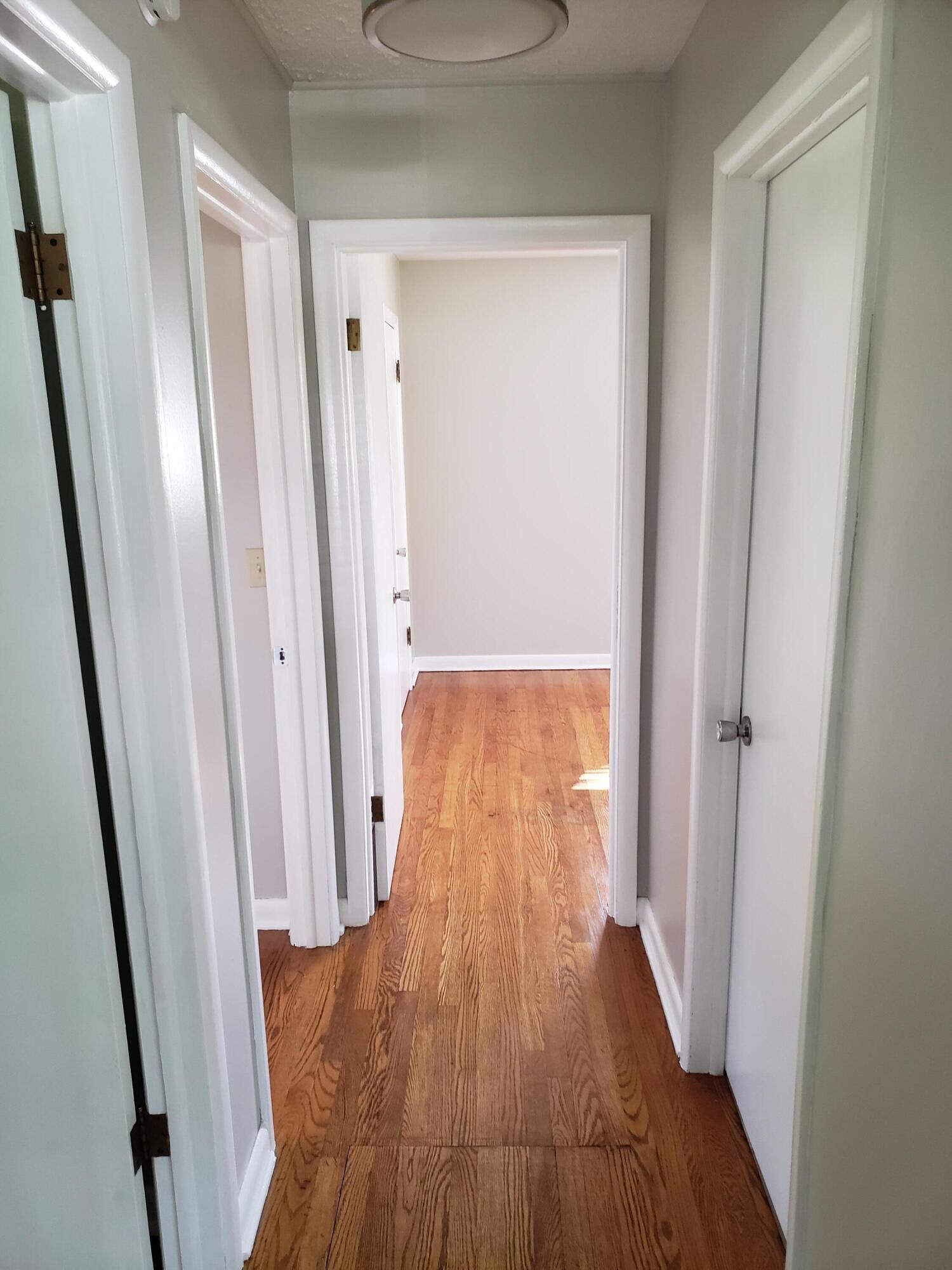 824 West Carters Valley Road Kingsport, TN 37660 - Photo 10 of 19 20210907_100625