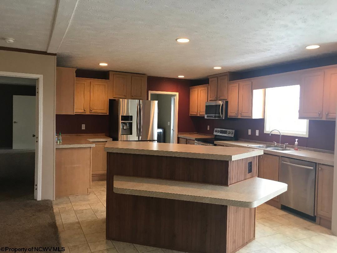 254 Windy Ridge Lane Albright, WV 26519 - Photo 2 of 17 Gallery Image 2