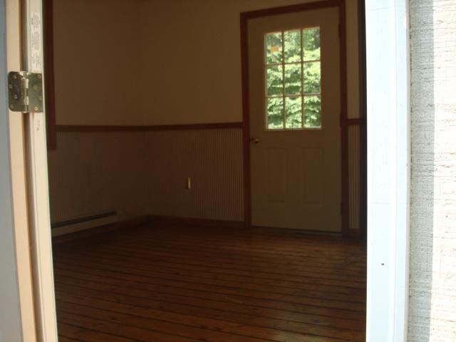 728 Decker Road Bushkill, PA 18324 - Photo 9 of 16 Dining Room