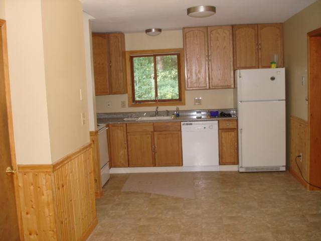 728 Decker Road Bushkill, PA 18324 - Photo 10 of 16 Kitchen