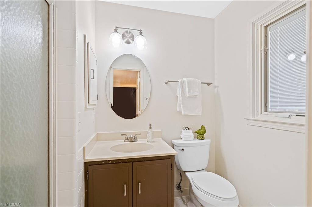 3628 Pinetop Road Greensboro, NC 27410 - Photo 24 of 38 Gallery Image 24
