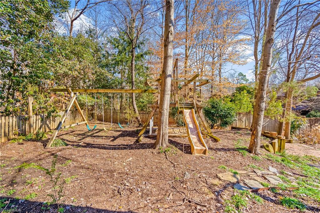 3628 Pinetop Road Greensboro, NC 27410 - Photo 34 of 38 Gallery Image 34