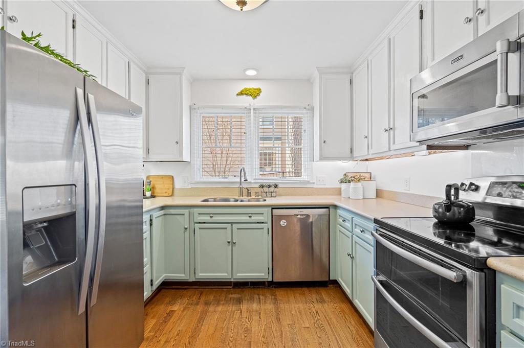 3628 Pinetop Road Greensboro, NC 27410 - Photo 10 of 38 Gallery Image 10