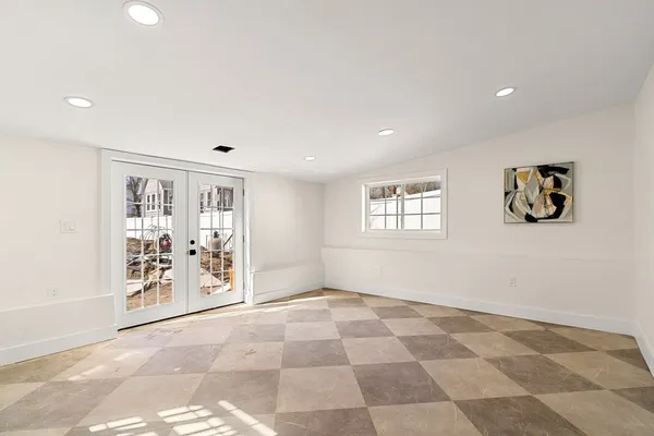 $1,299,000 | 193 Park Street, Stoneham, MA 02180