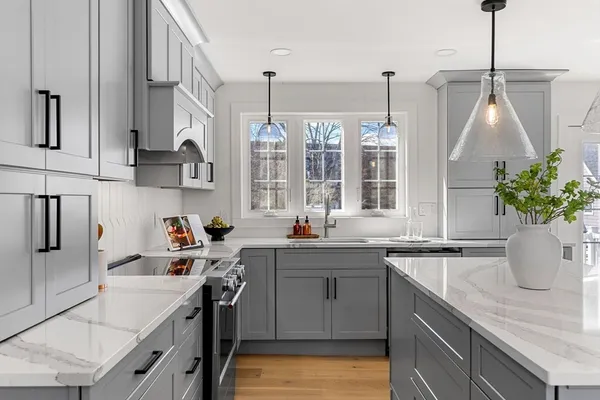 $1,299,000 | 193 Park Street, Stoneham, MA 02180