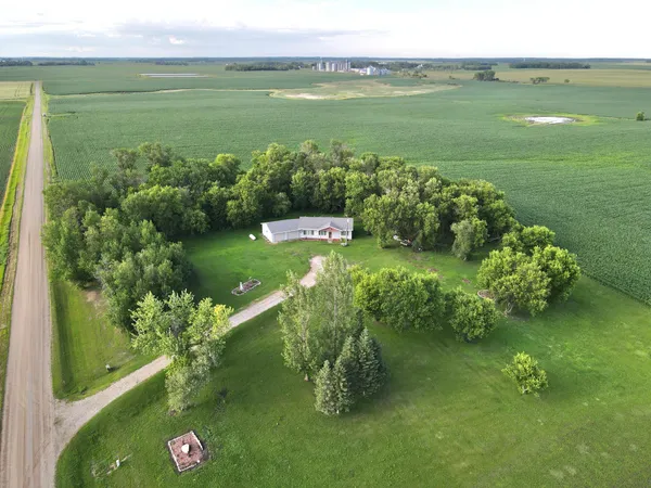 $265,000 | 27271 230 Avenue, Callaway, MN 56521