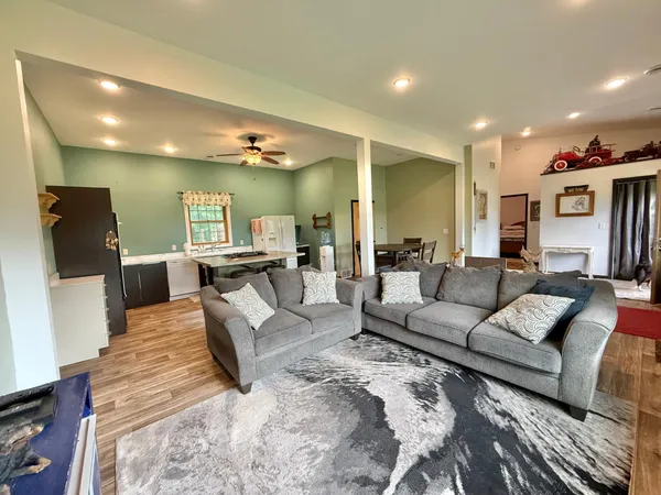 $265,000 | 27271 230 Avenue, Callaway, MN 56521