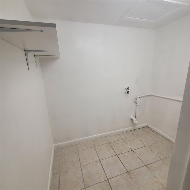 240 Orienta Point Street, Unit 240 Altamonte Springs, FL 32701 - Photo 18 of 20 a view of an empty room