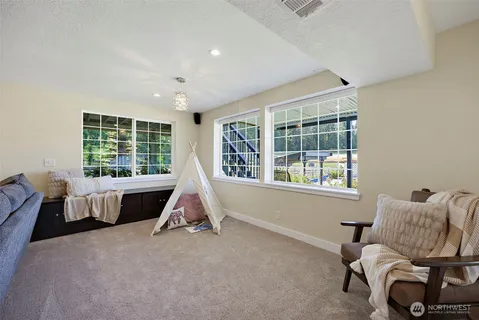 $1,183,000 | 8802 Key Peninsula Highway Northwest, Lakebay, WA 98349