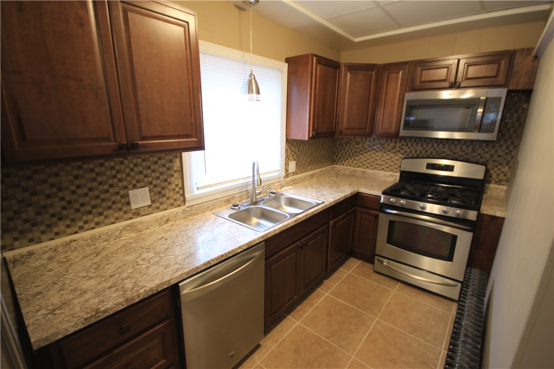 248 2nd Avenue Woonsocket, RI 02895 - Photo 3 of 9 Gallery Image 3