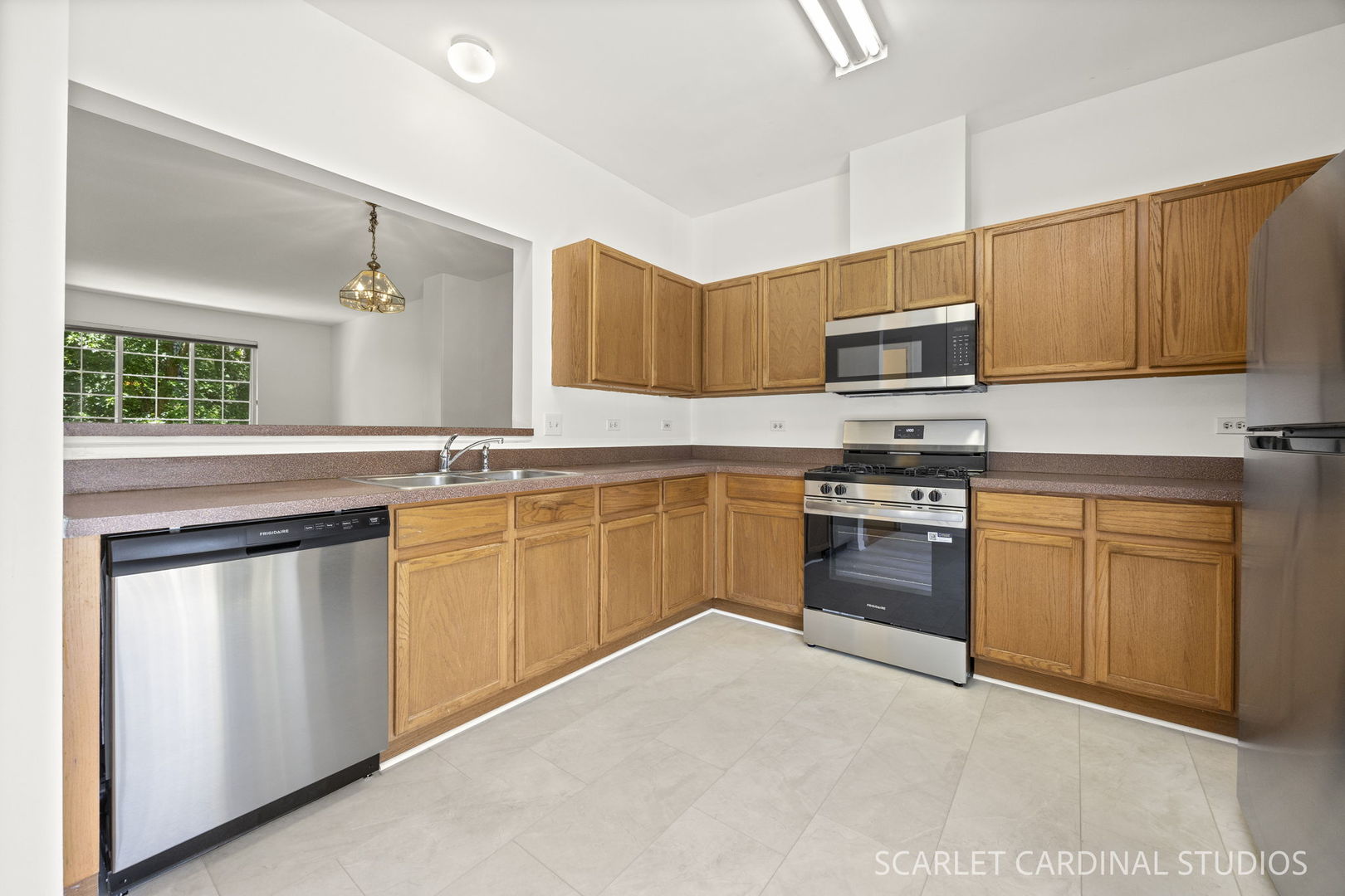 2125 West Concord Lane Addison, IL 60101 - Photo 8 of 25