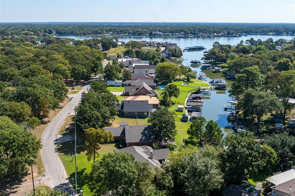 127 Rueda Encina Street Gun Barrel City, TX 75156 - Photo 5 of 39 an aerial view of multiple house
