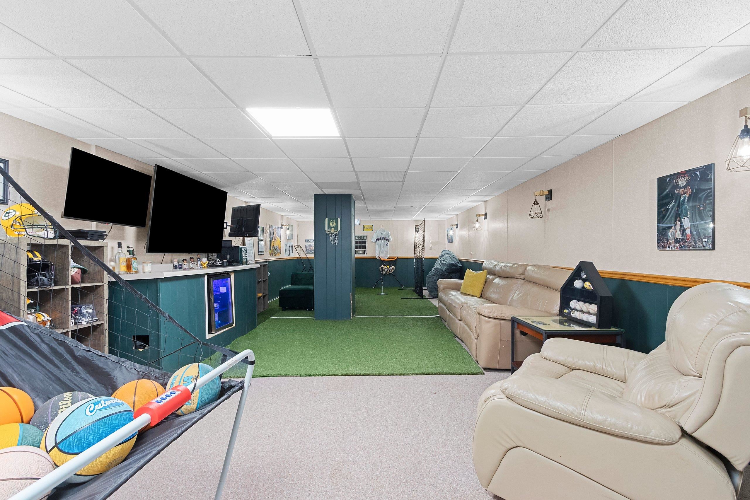 259 South Patrick Street Kimberly, WI 54136 - Photo 16 of 21