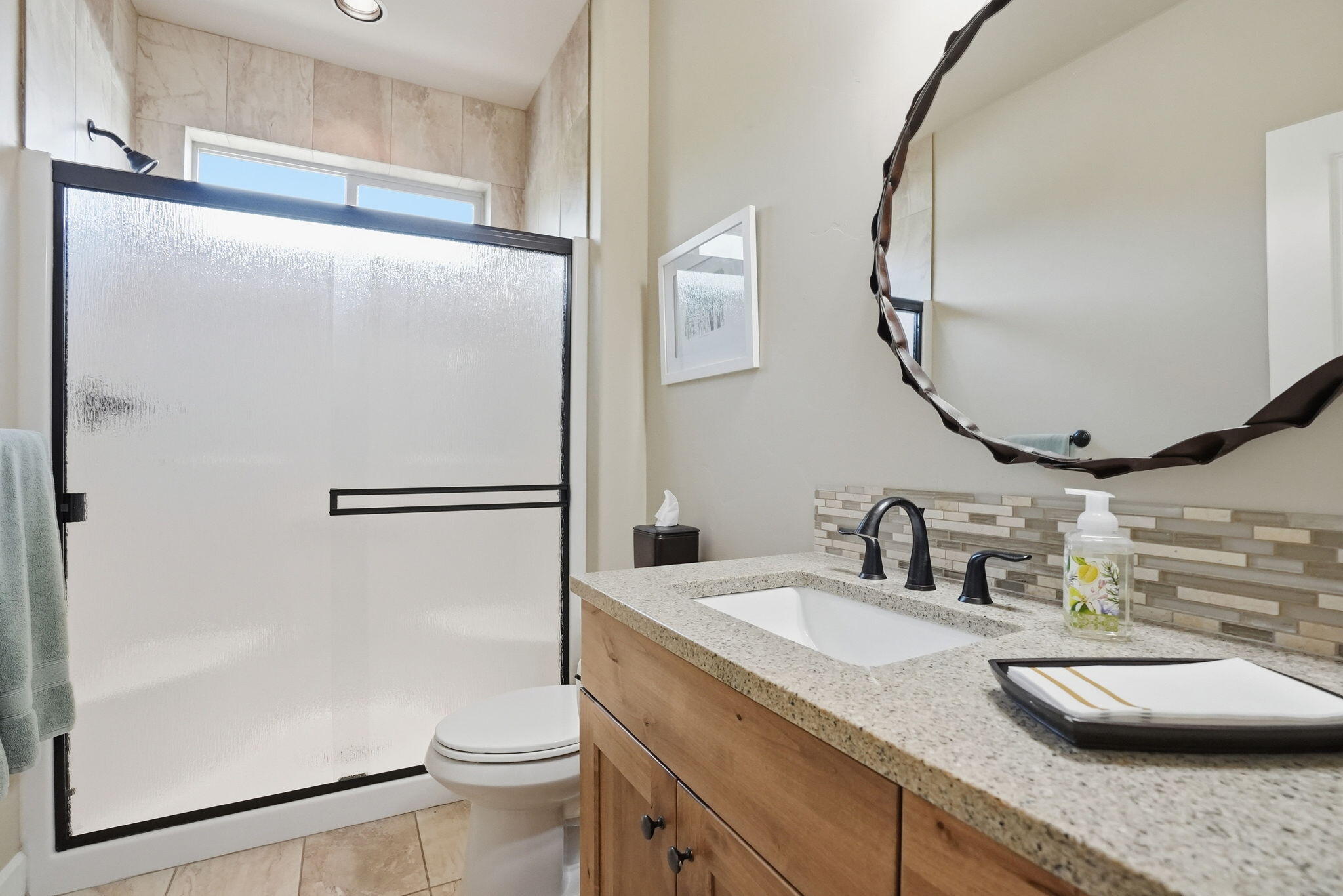 61065 Manhae Loop Bend, OR 97702 - Photo 33 of 66 36-web-or-mls-Riley_Visuals_036