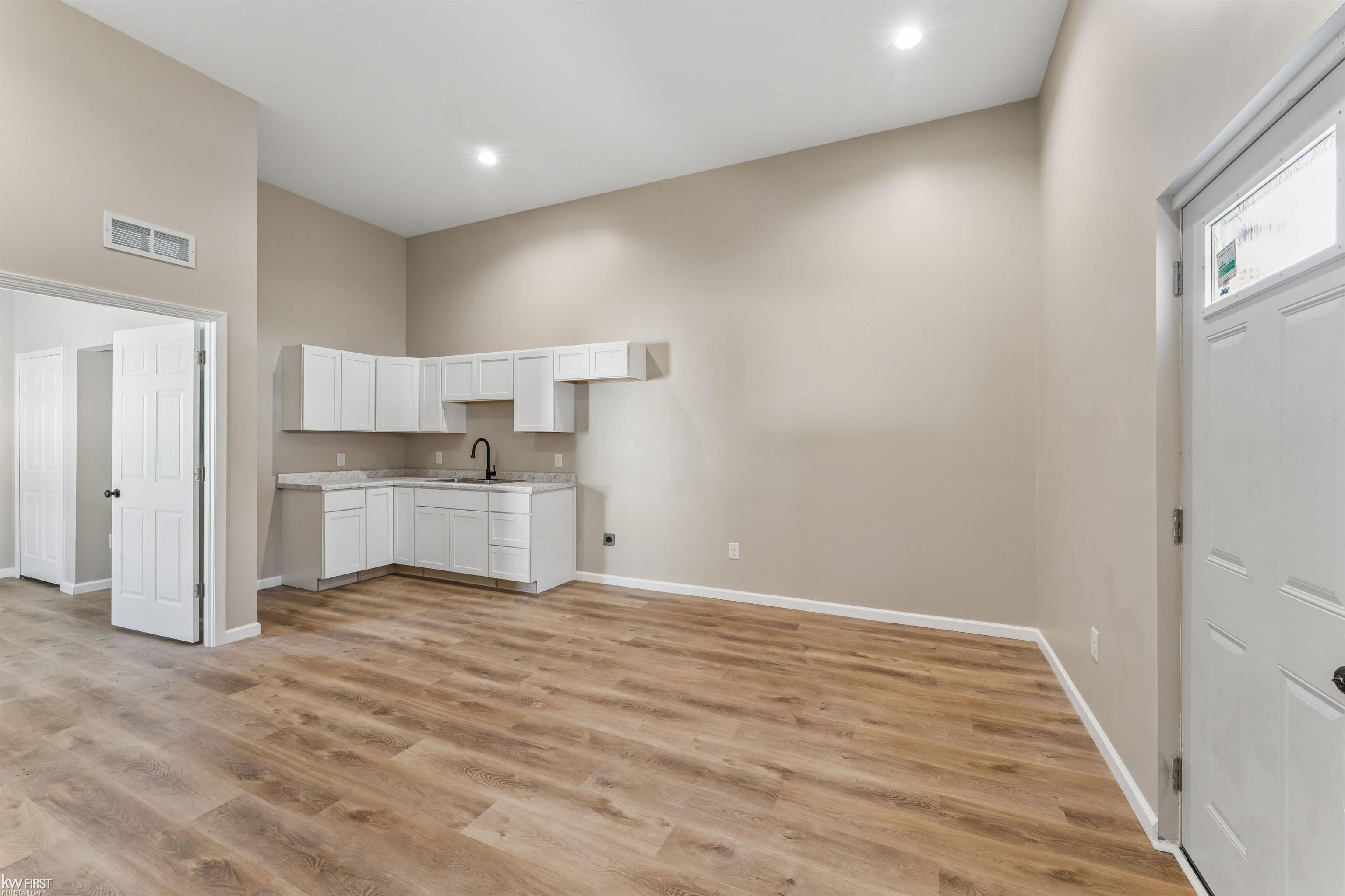 12003 Saginaw Street, Unit 1 Mount Morris, MI 48458 - Photo 1 of 8
