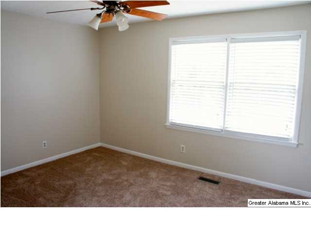 1305 Cape Road Anniston, AL 36207 - Photo 12 of 23