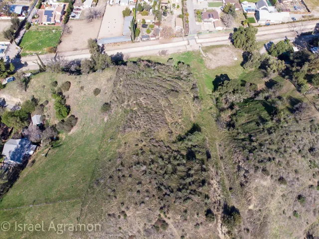a close view of a sink