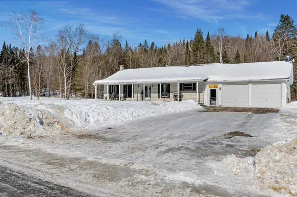 $479,900 | 438 Canaan Hill Road, Canaan, VT 05903