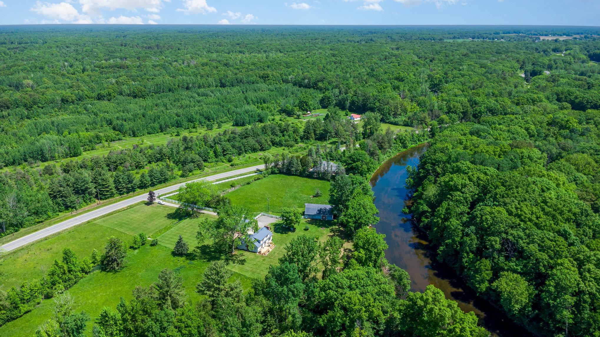 679 West Pine River Road Midland, MI 48640 - Photo 37 of 43 Gallery Image 37
