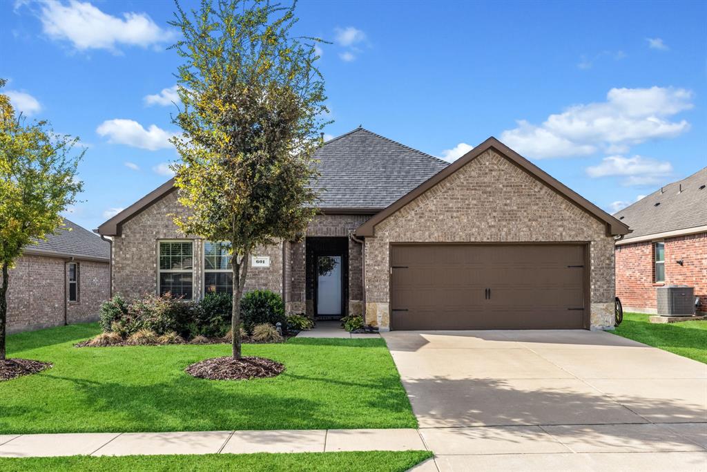 601 Rawhide Way Princeton, TX 75407 - Photo 1 of 28