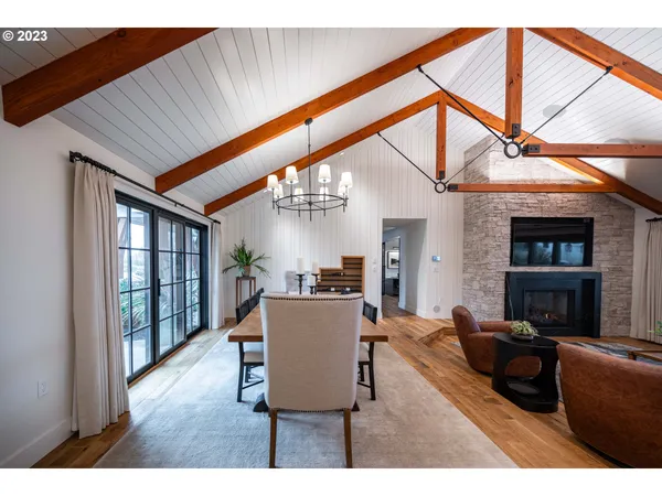 $3,695,000 | 33723 Van Duyn Road, Eugene, OR 97408