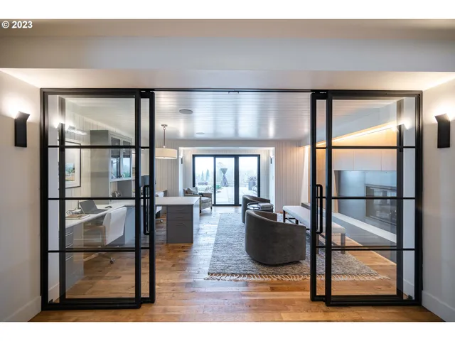 $3,695,000 | 33723 Van Duyn Road, Eugene, OR 97408