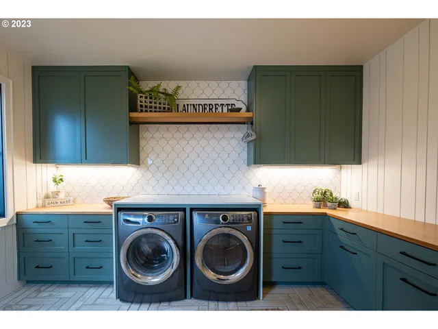 $3,695,000 | 33723 Van Duyn Road, Eugene, OR 97408