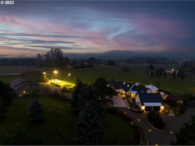 $3,695,000 | 33723 Van Duyn Road, Eugene, OR 97408