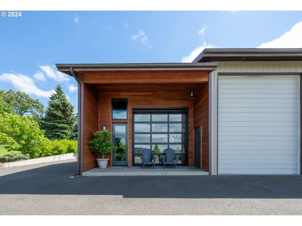 $3,695,000 | 33723 Van Duyn Road, Eugene, OR 97408