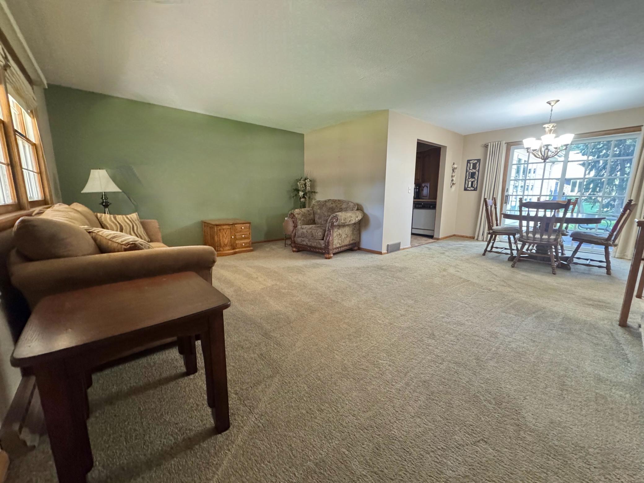 906 Birch Street Marshall, MN 56258 - Photo 3 of 30