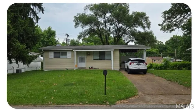 $100,000 | 10288 Dacey Drive, Dellwood, MO 63136