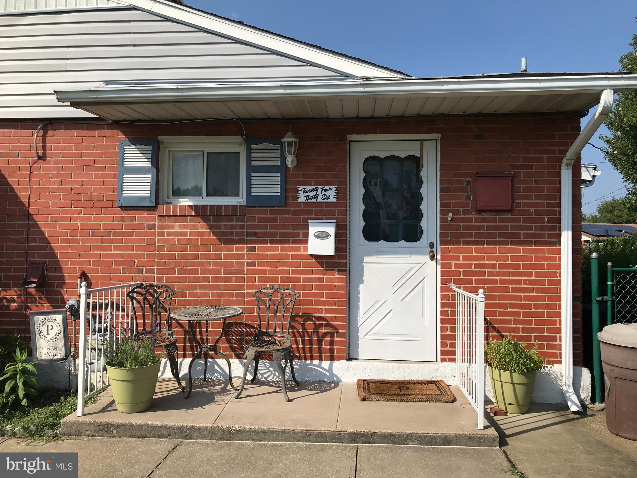 2436 Woodcroft Road Baltimore, MD 21234 - Photo 4 of 19 Gallery Image 4