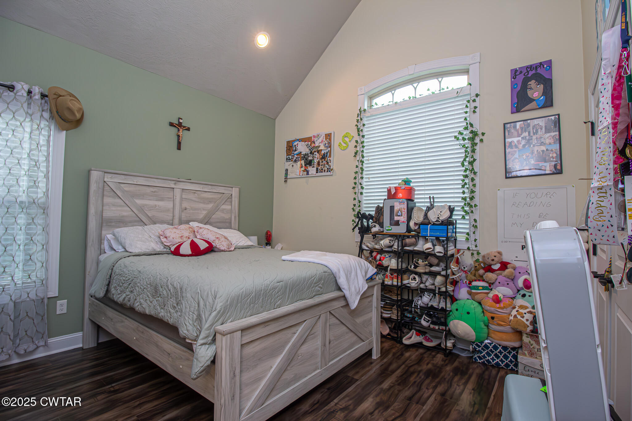 175 Ridgewood Drive Henderson, TN 38340 - Photo 25 of 43 a bedroom with a bed and a window