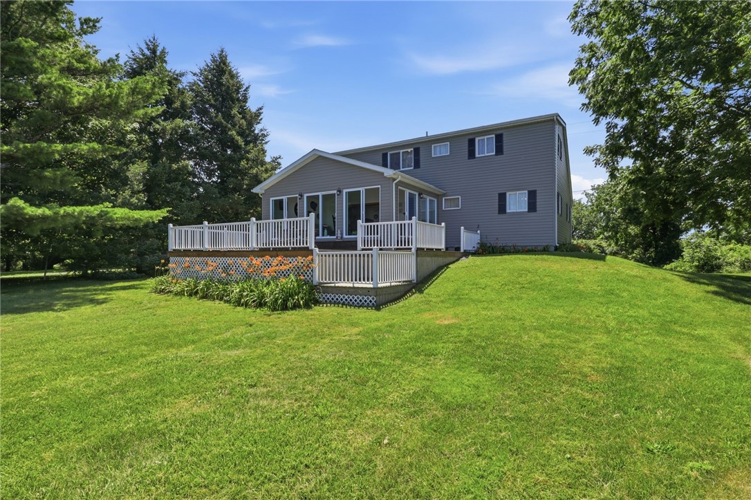 14775 Lakeshore Road Carlton, NY 14477 - Photo 4 of 43