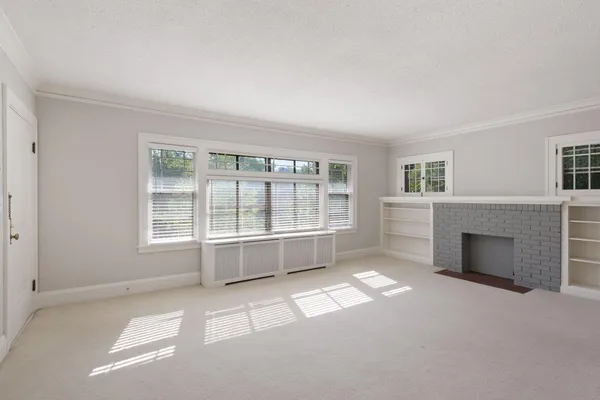 $2,195 | 5004 Oliver Avenue South, Unit 2, Minneapolis, MN 55419