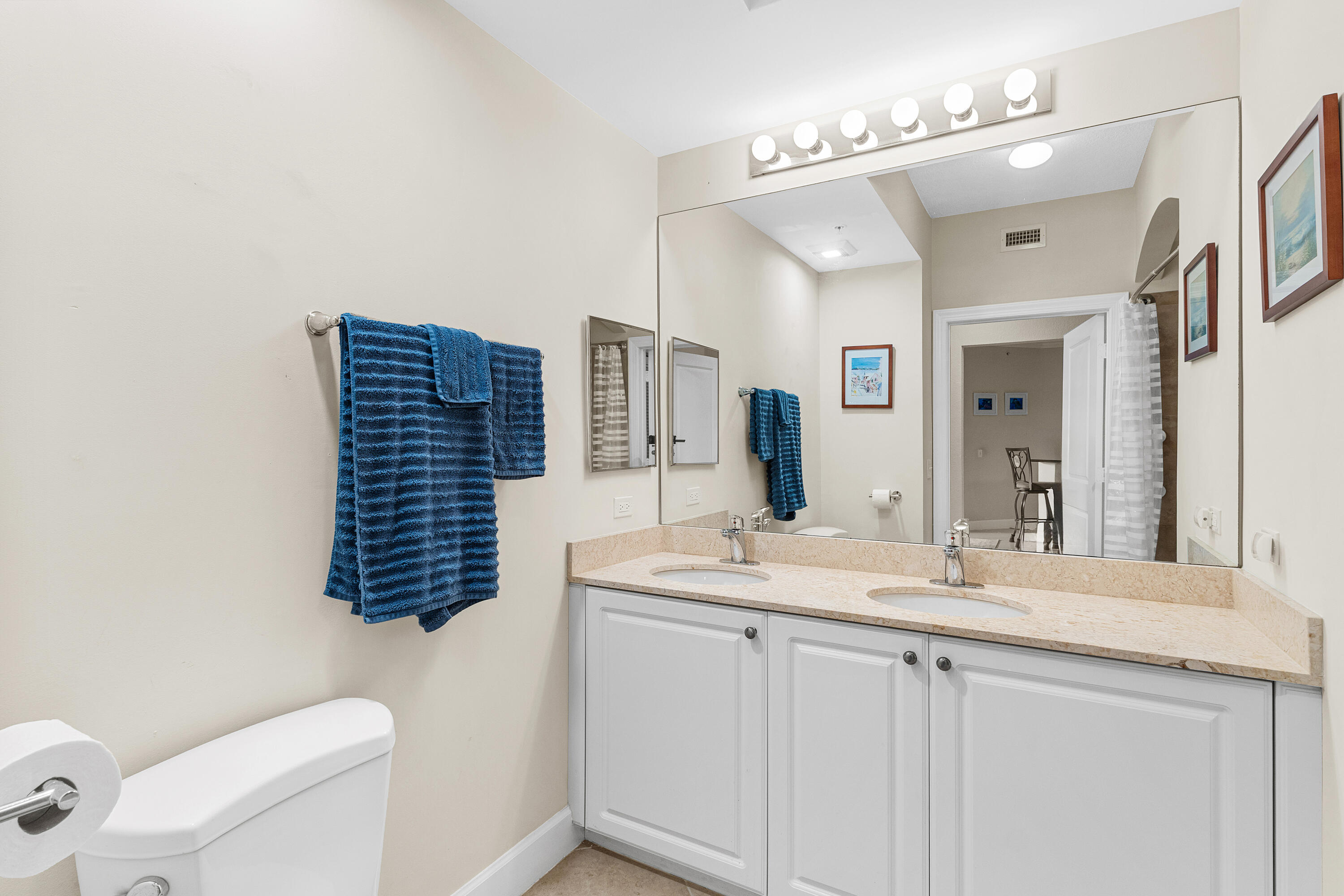 1660 Renaissance Commons Boulevard, Unit 2107 Boynton Beach, FL 33426 - Photo 17 of 39 017-1660RenaissanceCommonsBoulevard-2107