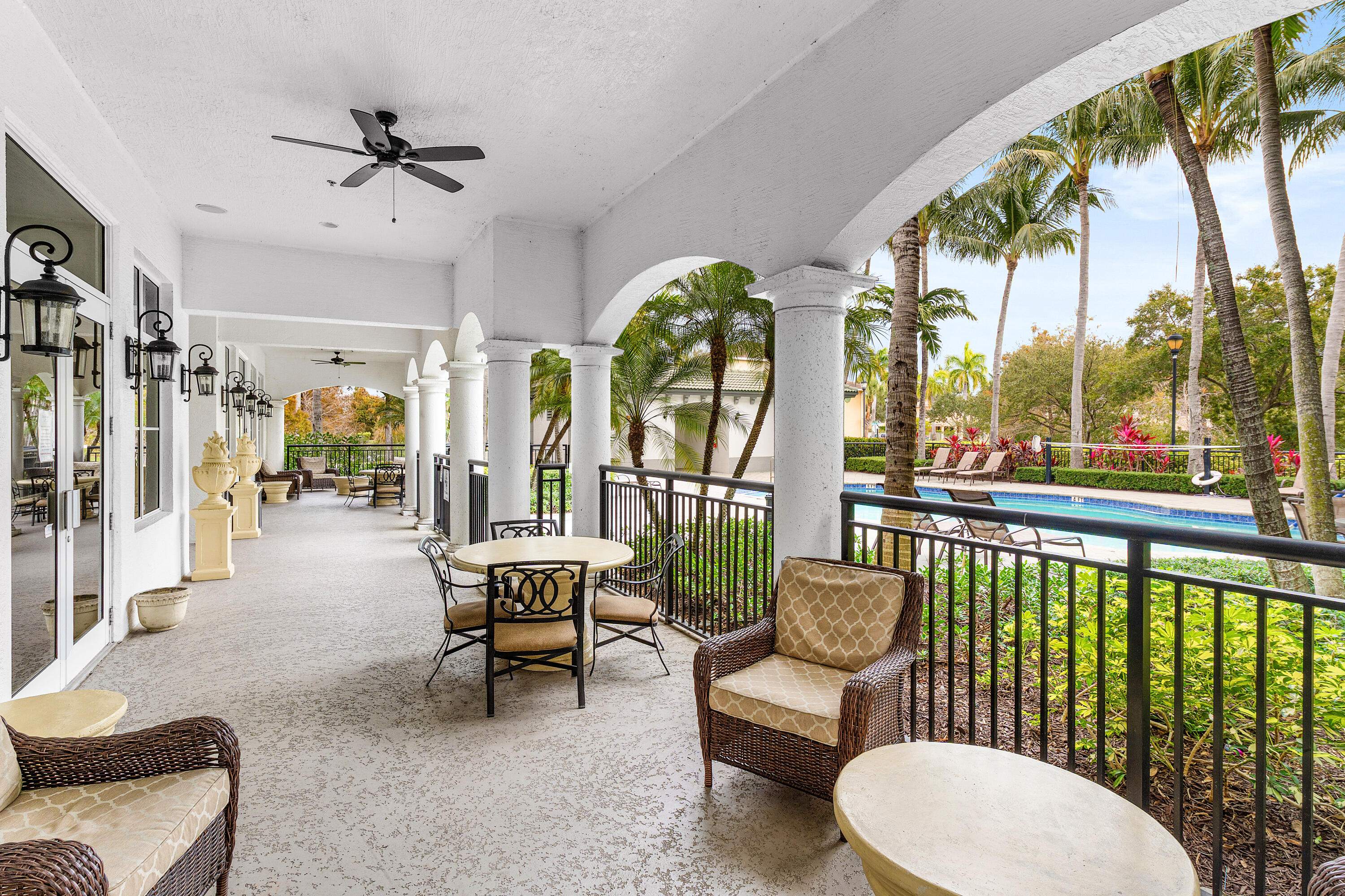 1660 Renaissance Commons Boulevard, Unit 2107 Boynton Beach, FL 33426 - Photo 26 of 39 028-1660RenaissanceCommonsBoulevard-2107