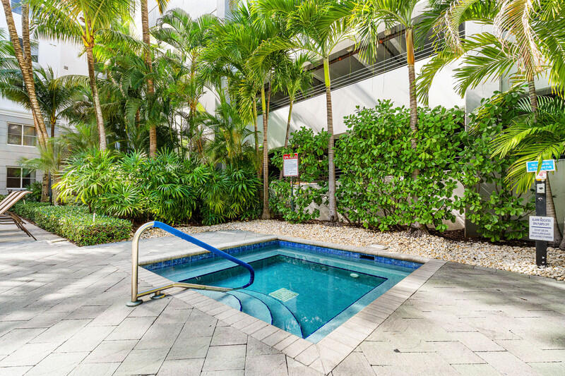 1660 Renaissance Commons Boulevard, Unit 2107 Boynton Beach, FL 33426 - Photo 31 of 39 IMG_8260