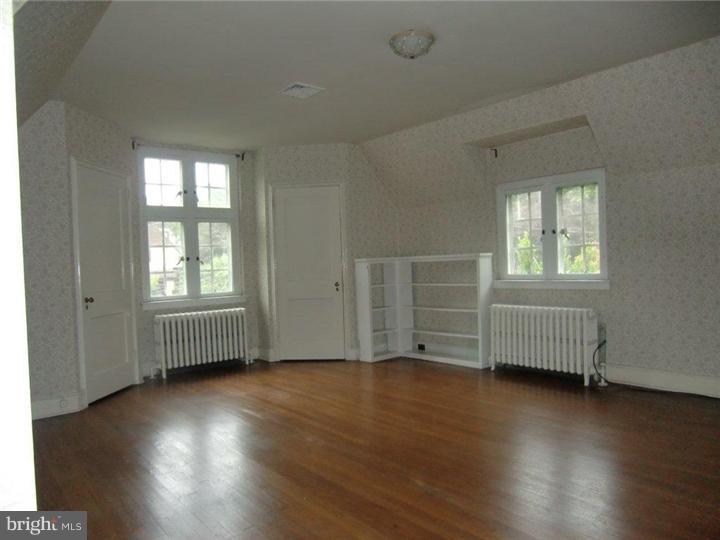 307 Overhill Road Wayne, PA 19087 - Photo 11 of 25 Bedroom - Main