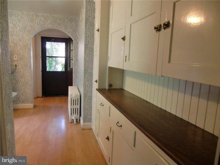 307 Overhill Road Wayne, PA 19087 - Photo 8 of 25 Kitchen