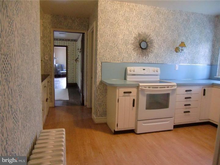 307 Overhill Road Wayne, PA 19087 - Photo 9 of 25 Kitchen
