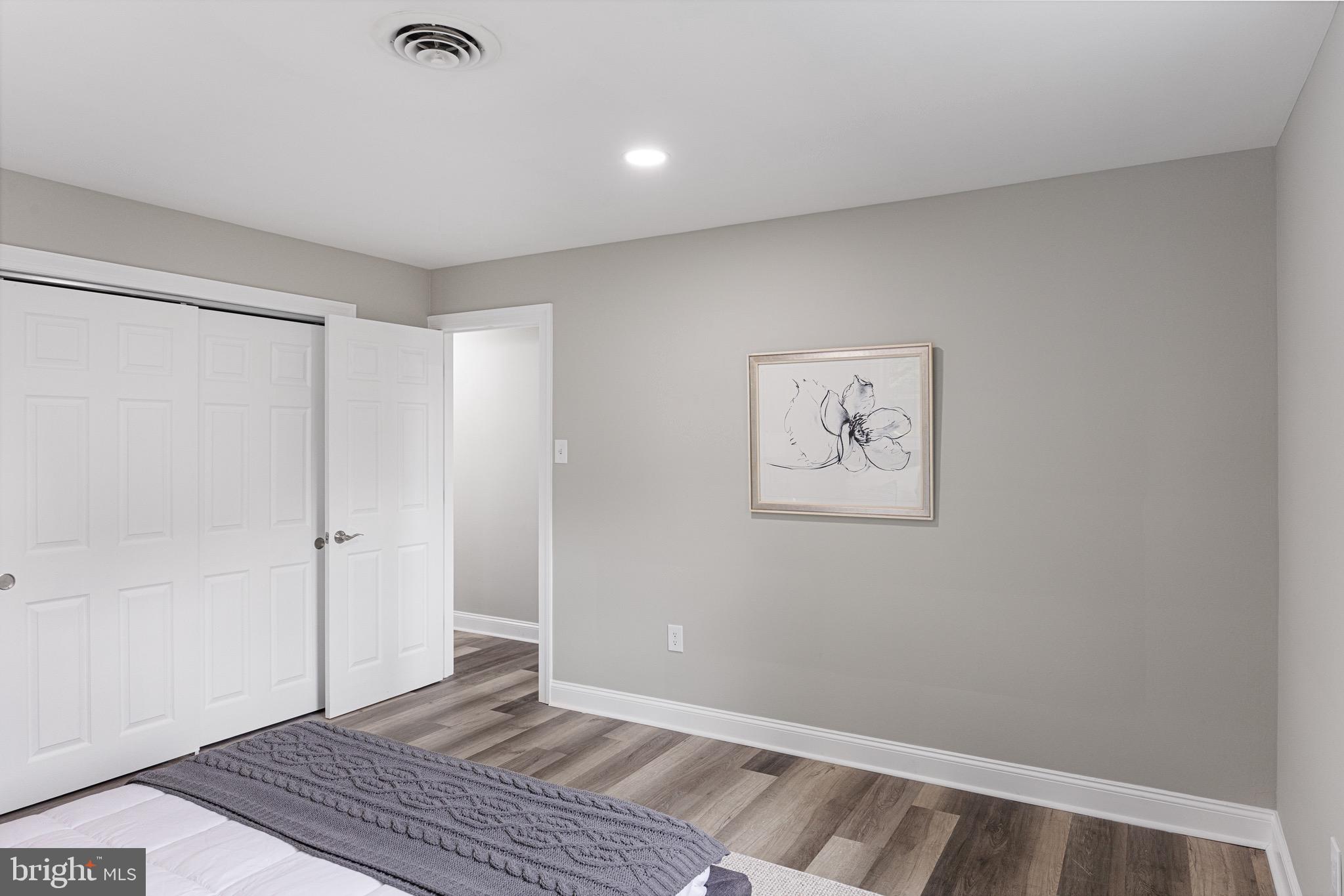 2109 Beverly Road Burlington, NJ 08016 - Photo 21 of 26 Gallery Image 21