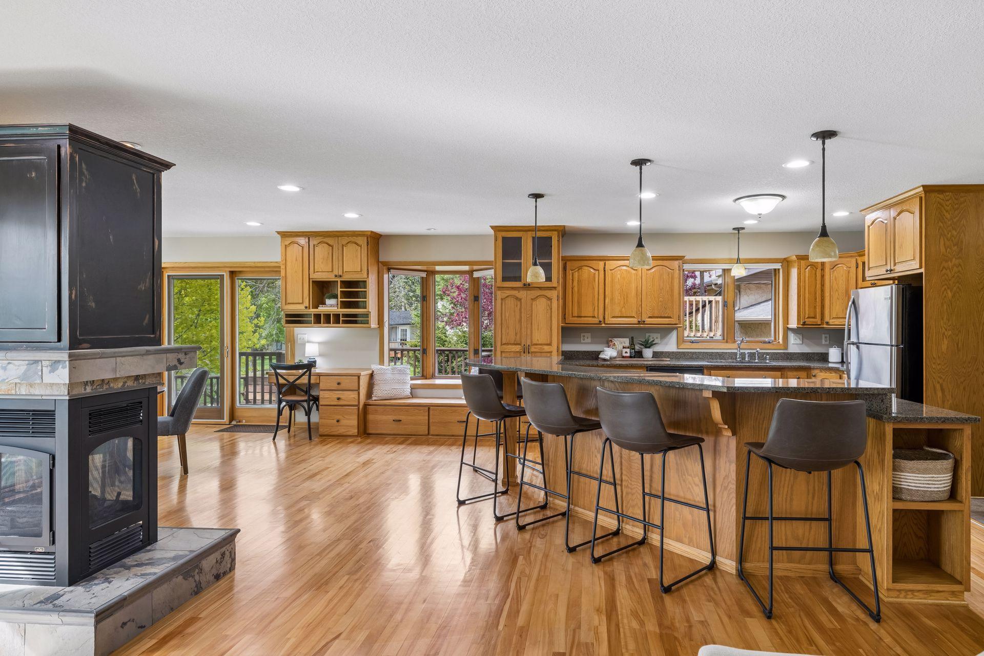 4669 Mackubin Street Shoreview, MN 55126 - Photo 8 of 54
