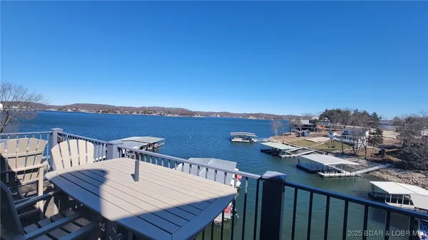 $210,900 | 147 Woodcrest Drive, Unit 3B, Lake Ozark, MO 65049